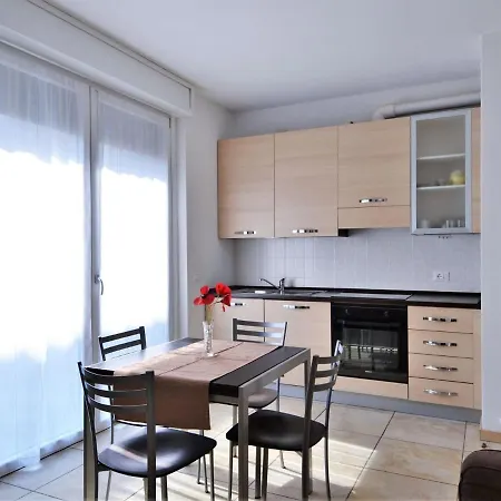 Belvilla By Oyo Bilo Nadia 3 Piano Apartamento *