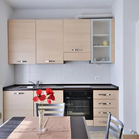 Belvilla By Oyo Bilo Nadia 3 Piano Appartement *